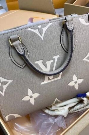 Wholesale Louis Vuitton handbags Pallets for Sale